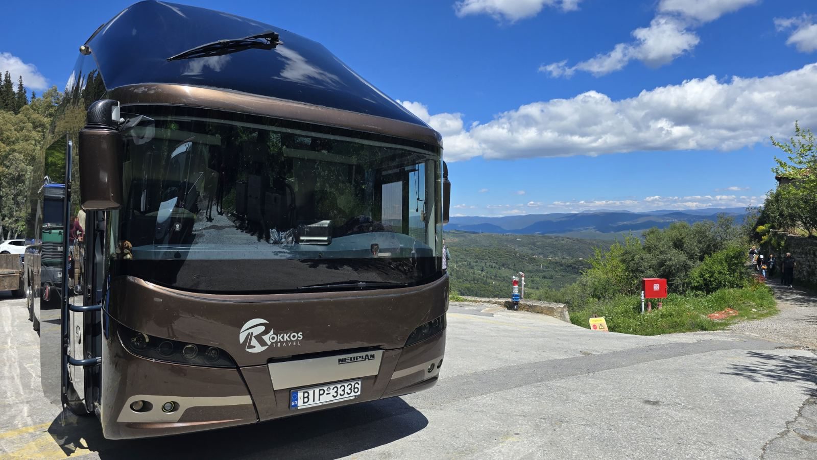 Πούλμαν του στόλου της Rokkos Travel